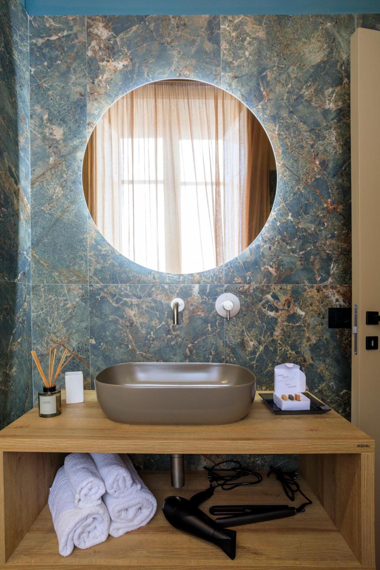 Belmonte Luxury Rooms - Lr Collection パレルモ エクステリア 写真
